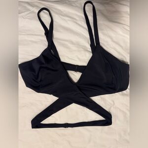 NWOT Parade Black Triangle Wrap Bikini Top